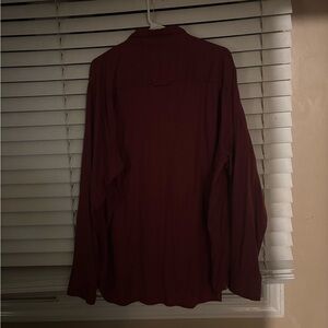 Tommy bahama Huntington herringbone long sleeve color- rhody red